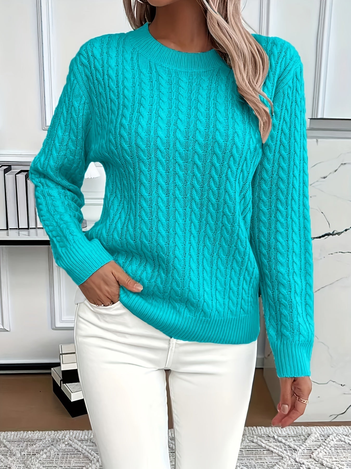 Lila – Cable Knit Sweater