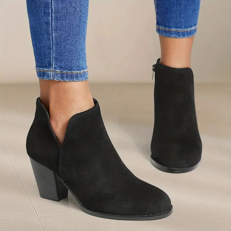 Alexandra – Elegant Chunky Heel Leather Boots